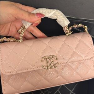 Chanel makeup bag Pink with gold hardware